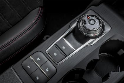 Ford Kuga Plug-in hybrid FWD 225Ps